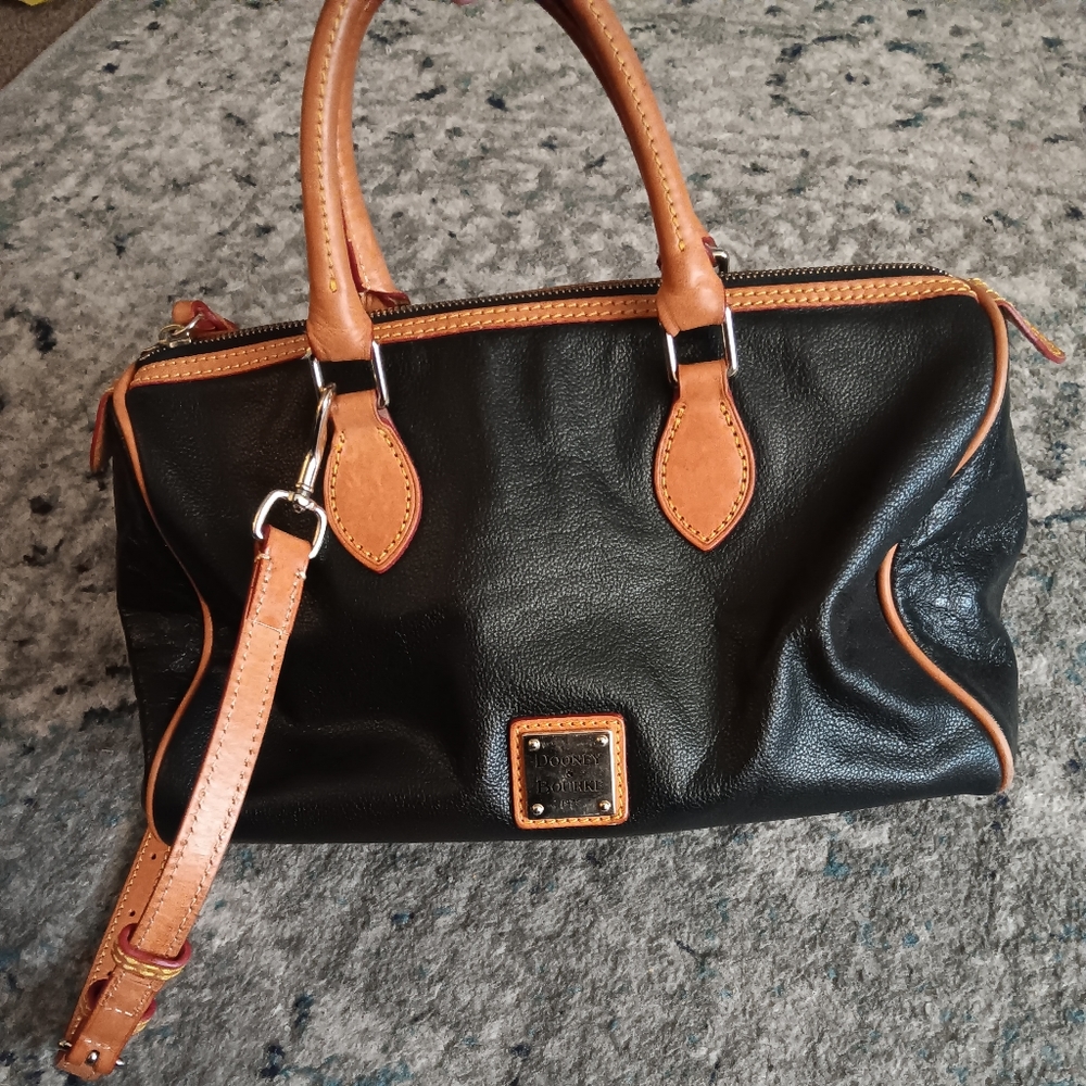 Dooney & Bourke handbag